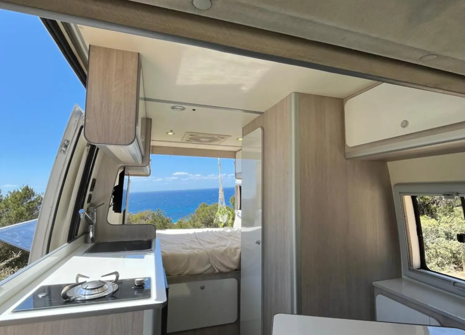 Campsite Beautiful Campervan Ses Cadenes
