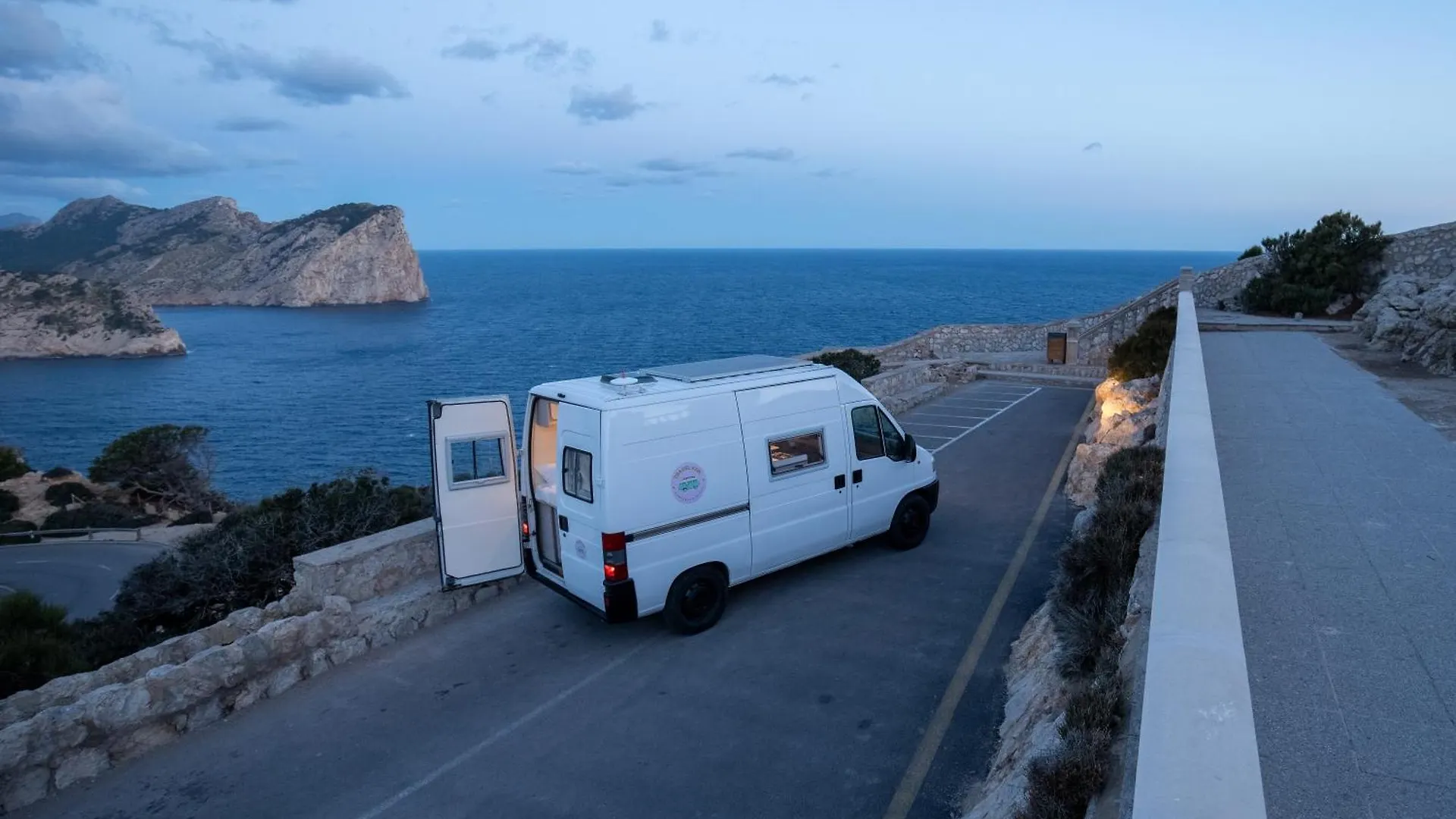 Campsite Beautiful Campervan Ses Cadenes